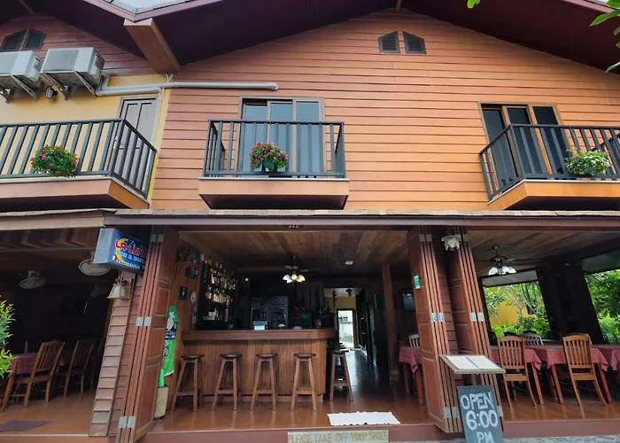 La Luna Italian Restaurant & Accommodation
